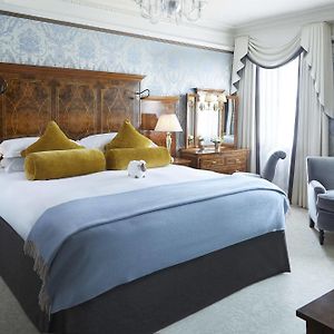 Deluxe Double or Twin Room Garden View